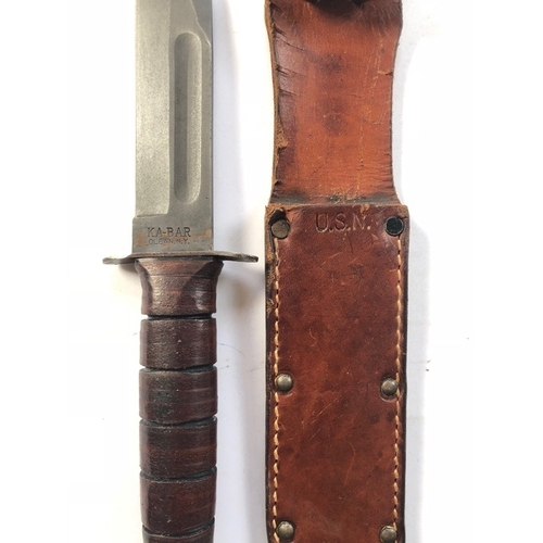 477 - United States Marine Corps USMC KA-BAR Fighting Knife. A good clean example, with 174mm single edged... 