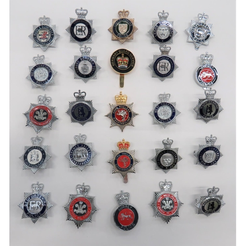 32 - 25 Post 1953 Police Constabulary Cap Badges
plated and enamel QC examples include Dewsbury Borough P... 