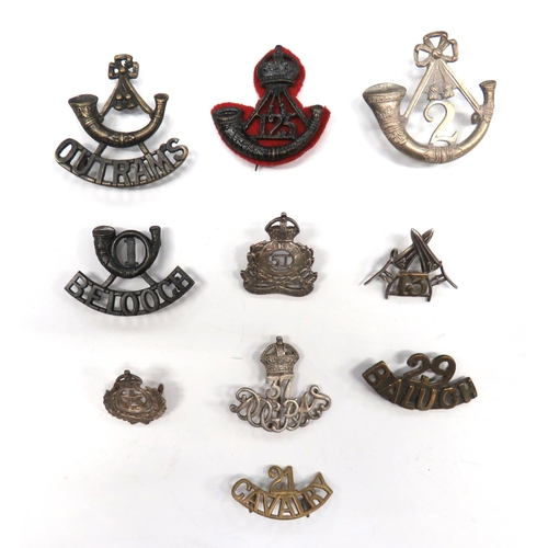 61 - 10 x Indian Cap/Pagri Badges And Titles
cast silvered consist 2nd Queen Victoria's Own Rajput Light ... 