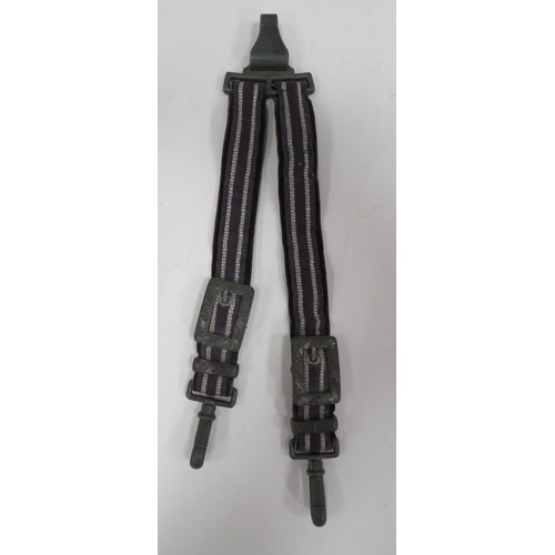 390 - German Third Reich Luftwaffe Dagger Hanging Straps
alloy line, grey braid faced, black velvet straps... 