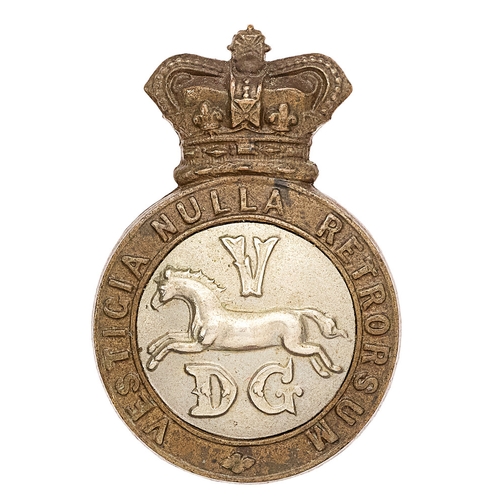 209 - 5th Dragoon Guards Victorian cap badge circa 1896-1901.  Good scarce die-stamped brass crowned VESTI... 