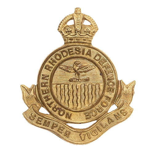 222 - Northern Rhodesia Volunteer Defence Force WW2 cap badge circa 1941-45.  Good scarce die-stamped blac... 