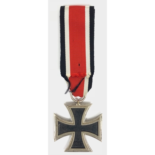 266 - German Third Reich 1939 Iron Cross 2nd Class by Steinhauer und Luck, Ludenscheid.  A good example on... 