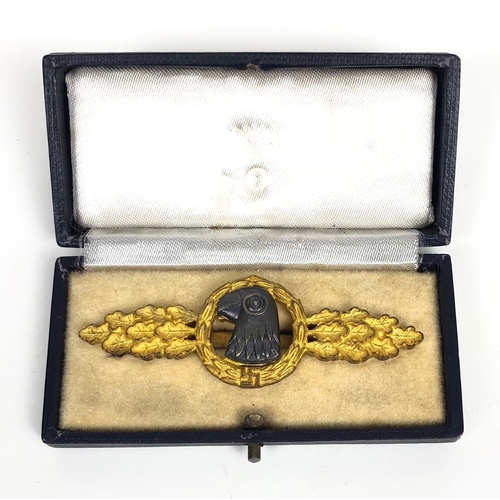 325 - German Third Reich WW2 cased Luftwaffe Operational Flying Clasp for Reconnaisace etc. by JMME.  A fi... 