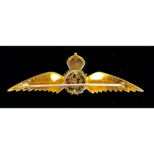 164 - Royal Flying Corps RFC diamond set Pilot's Wings Regimental Sweetheart Brooch. This good quality unm... 