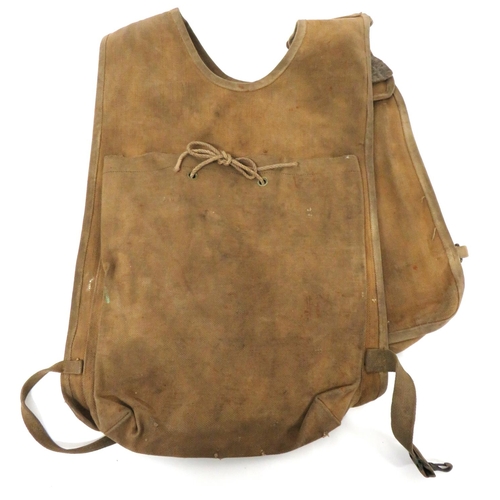 231 - American M2 Ammunition Poncho Style Bag
canvas, front and rear bags to hold 81 mm mortar shells. &nb... 