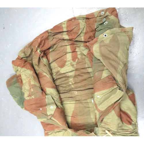 246 - WW2 Pattern Airborne Parachutist's Camouflaged Sleeping Bag
brown, green and tan, Denison pattern, c... 