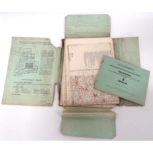 342 - Scarce Set Of 10 Invasion Map and Booklet Folders Of England
all contained in green folders, various... 