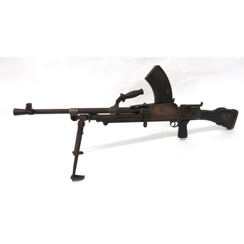 457 - Deactivated MKI* Bren Light Machine Gun
.303, 25 inch barrel with front flash hider and side mounted... 