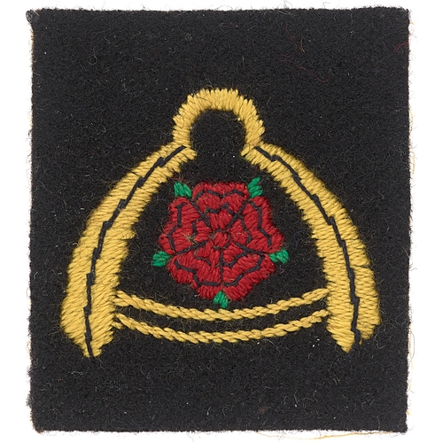 479 - Badge. P Battery, 524th Light AA/SL Regt. Royal Artillery Hampshire cloth formation sign. Good scarc... 