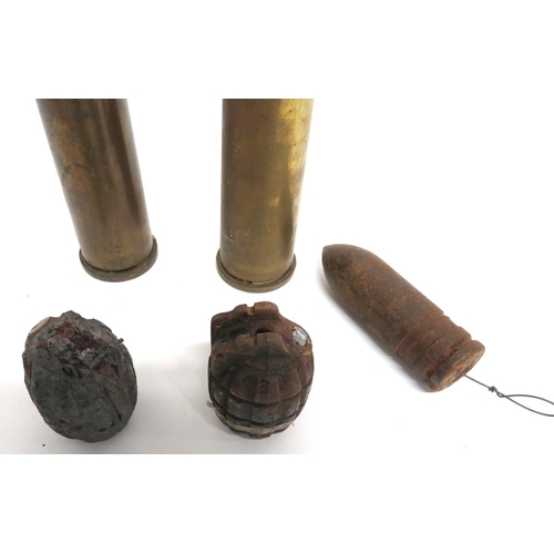 184 - Two WW2 40mm Shells
brass cases, one dated 3/39, the other 1944.  Both complete with steel head... 