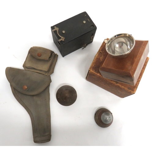 236 - Small Selection Of Various WW1 And WW2 Items
consisting private purchase, wooden body torch with bul... 