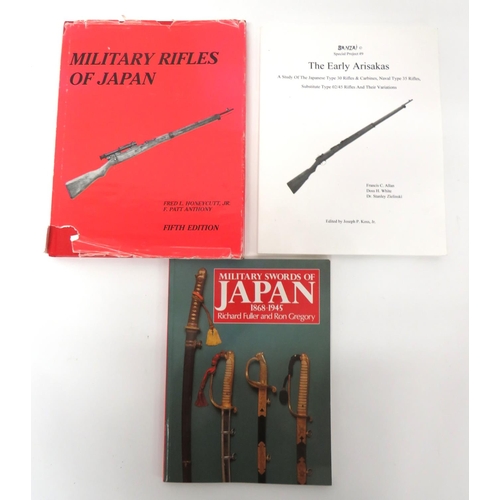 440 - Three Books On Japanese Rifles And Swords
consisting Military Rifles Of Japan by Honeycutt & Ant... 