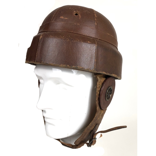 476 - A rare “Warren” Pattern 2 WW1 aviators flying helmet by E Day 1917.   Fine rare example attributed t... 