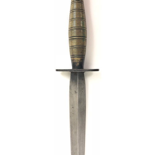 514 - WW2 Scarce Unusual Beaded and Ribbed Pattern Fairbairn-Sykes Commando fighting knife.  Good scarce d... 