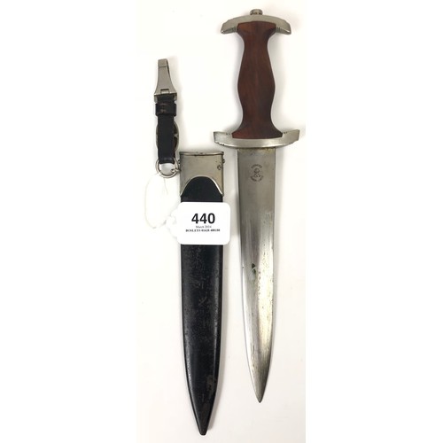 440 - German Third Reich Hessen NSKK dagger by Curt Hoppe, Solingen.  A good early example with double-edg... 