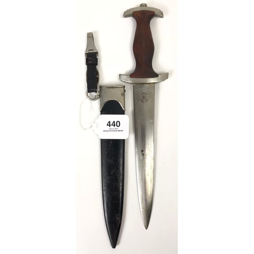 440 - German Third Reich Hessen NSKK dagger by Curt Hoppe, Solingen.  A good early example with double-edg... 