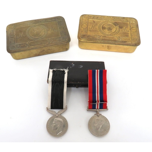 158 - 2 x WW1 Christmas 1914 Princess Mary Boxes
rectangular, brass boxes.  The lids impressed Christ... 