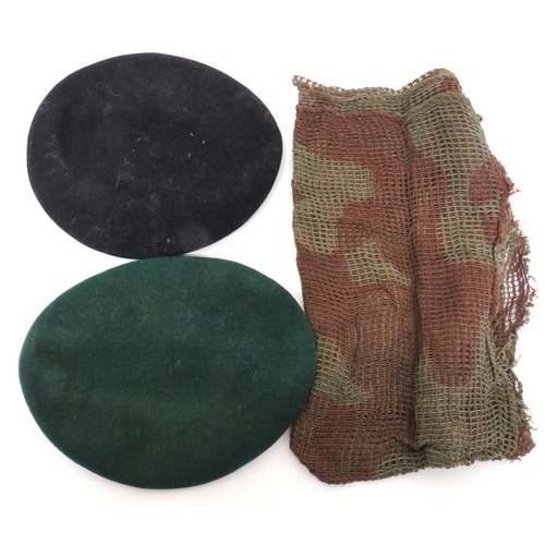 198 - Post War Royal Marines Green Beret
green woollen crown and body.  Lower leather sweatband. &nbs... 