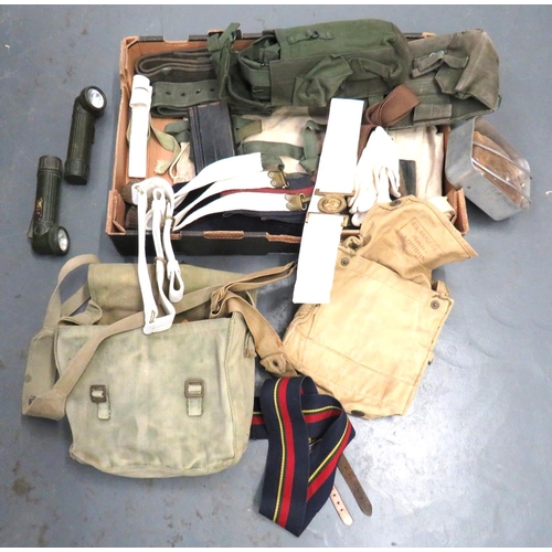 265 - Mixed Selection Of WW2 And Later Equipment
including 2 x canvas kit bags ... 2 x angle top torches .... 