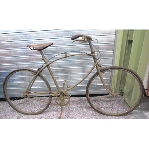 278 - WW2 Airborne Forces Folding Push Bike
green painted frame with central folding brackets.  Handlebar ... 