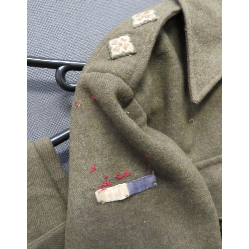 315 - WW2 1937 Pattern Commonwealth Made Royal Signals Battledress Jacket And Trousers
khaki green woollen... 