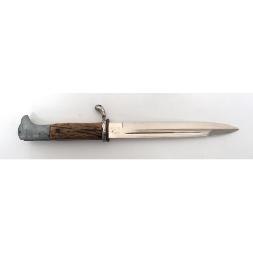 472 - Third Reich Period Police Dress Bayonet
7 3/4 inch, single edged blade with sharpened back edge poin... 