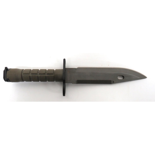 481 - M16 Bayonet To Fit The Galil Rifle
7 inch blade with rear sawback edge.  Short fuller.  Bl... 