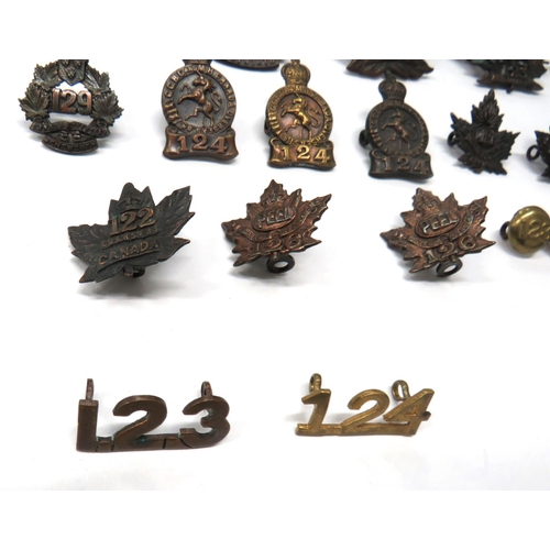 67 - 20 x Canadian WW1 Overseas Battalion Cap, Collars And Titles
cap badges consist darkened KC 122 Batt... 