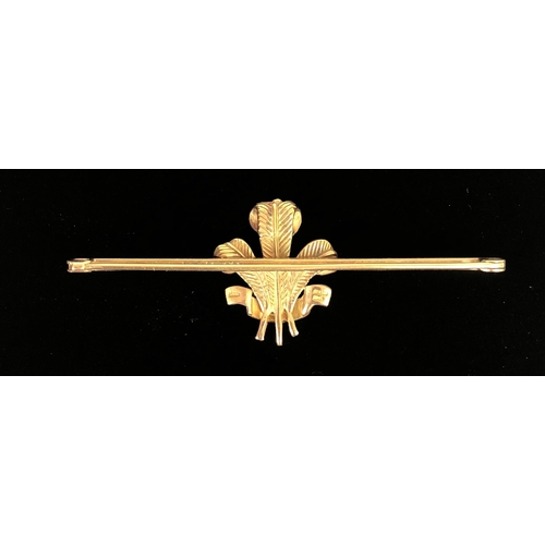 432 - Prince of Wales Plumes Gold Tie Pin / Bar Brooch.  A fine quality example the plumes with Birmingham... 