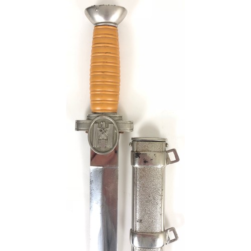 516 - German Third Reich Red Cross Social Welfare Leader’s dagger. A good and scarce heavily plated exampl... 