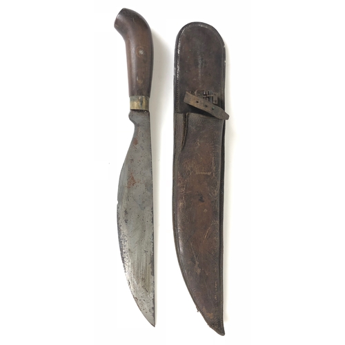 516 - WW2 Far East Barong Bladed Machette / Fighting Knife. An unusual and scarce example, the single edge... 