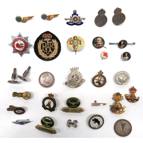 115 - Small Selection Of Lapel Badges And Brooches
including gilt and enamel, KC British Empire Service Le... 