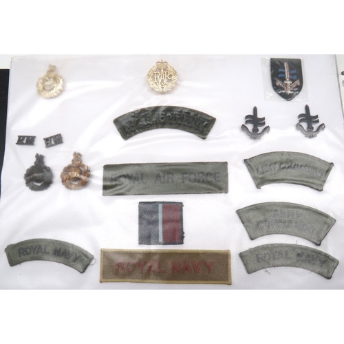 120 - Comprehensive Collection Of Royal Marine Badges
titles include bevo weave, 41 Royal Marines ... 42 R... 