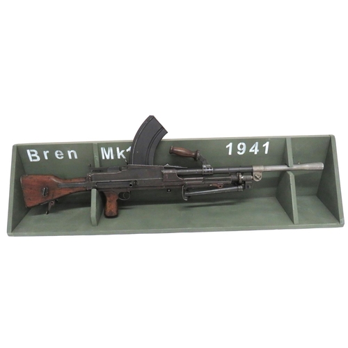 401 - Deactivated MK1* Bren Light Machine Gun
.303, 25 inch barrel with front flash hider and side mounted... 