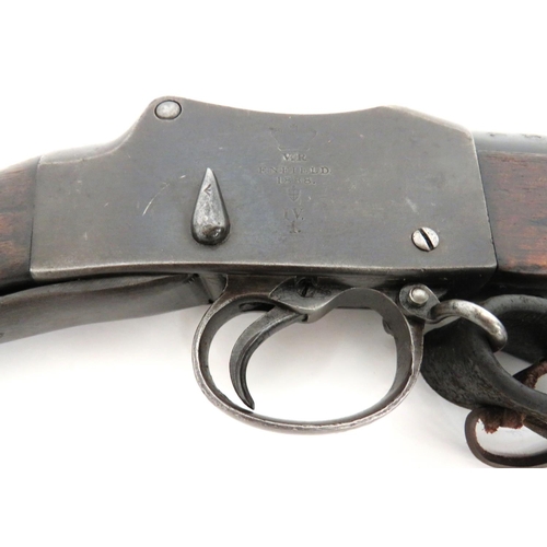 418 - Obsolete Calibre Martini Henry MKIV Long Lever Rifle
.577/450, 32 1/2 inch, blued rifled barrel. &nb... 