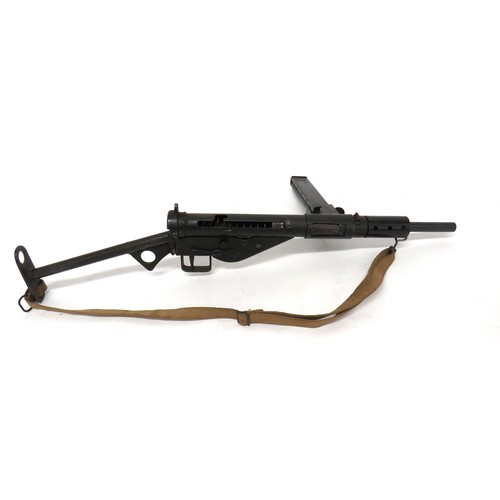 396 - Deactivated MK2 Sten Gun
9 mm, 7 1/2 inch barrel.  Short barrel shroud.  Front blade sight.  Steel m... 