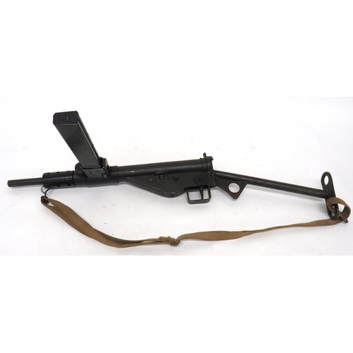 396 - Deactivated MK2 Sten Gun
9 mm, 7 1/2 inch barrel.  Short barrel shroud.  Front blade sight.  Steel m... 