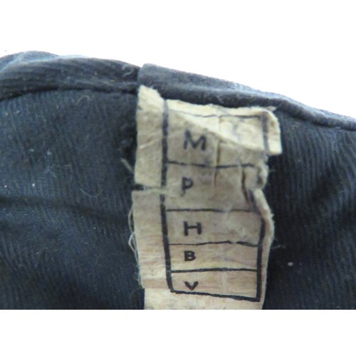 162 - WW2 Royal Marines Blue Beret Dated 1944
dark blue woollen beret.  Lower, black leather sweatband.  B... 