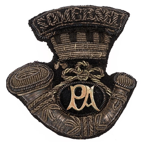 106 - 2nd (Taunton) VB Somerset Light Infantry Victorian Officer's forage cap badge c. 1882-97.  Good scar... 