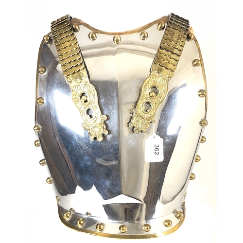 362 - Life Guards Other Rank’s Cuirass.  A good and scarce example, the front and back plate are of nickel... 