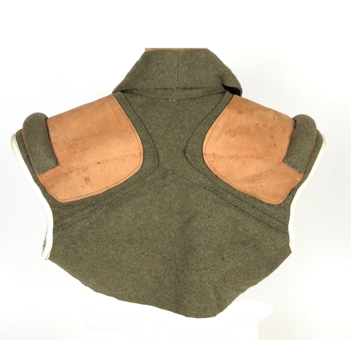 428 - WW1 Pattern British Army Machine Gunners Vest.  A scare example of the type. Two large padded should... 