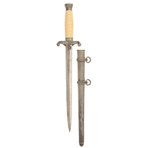 439 - German Third Reich Army Officer's Dagger by rare maker Arthur Everit, Solingen.  Good example circa ... 