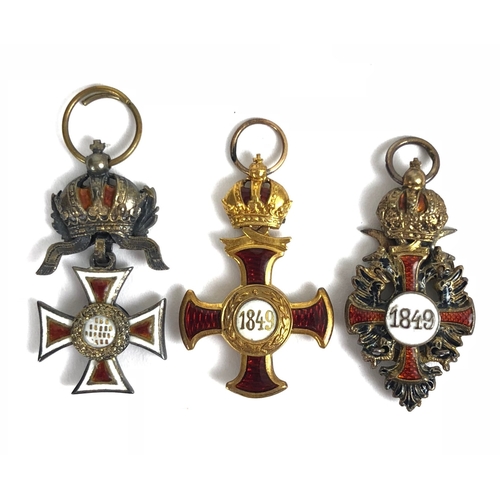 479 - 3 x Imperial Austrian miniature enamelled orders.  Order of Leopold ... Order of Franz Joseph ... Me... 