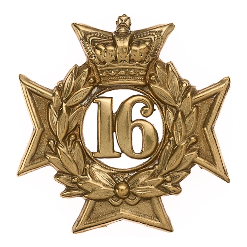 67 - 16th (Bedfordshire) Regiment of Foot Victorian glengarry badge c. 1874-81.  Good die-stamped brass c... 