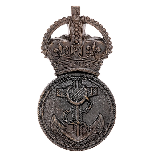 92 - Royal Naval Division Chief Petty Officer RND cap badge c. 1915-18.  Good die-stamped dark bronze cro... 