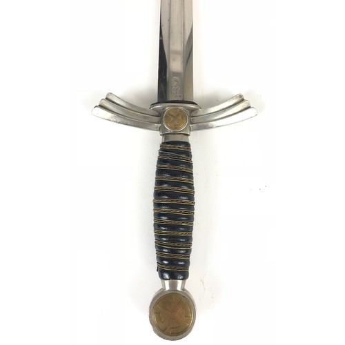 454 - German Third Reich Luftwaffe 1st pattern Officer’s dagger by WKC, Solingen.  A good example with twi... 