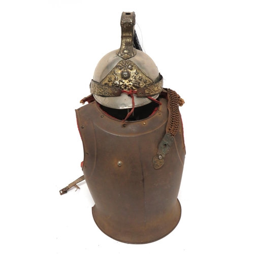 212 - Early 20th Century French Child's Cavalry Helmet And Breastplate Set
French Cuirassiers, child size,... 