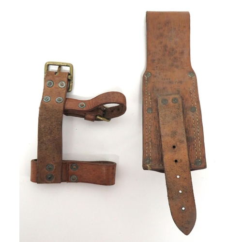 217 - WW1 1914 Pattern Leather Helve Carrier And Bayonet Frog
scarce example of brown leather with brass b... 