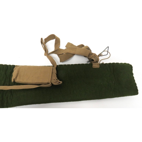 225 - WW2 Airborne Forces Protective Rifle Drop Bag Valise
thick green felt, rifle bag.  Top with pre... 